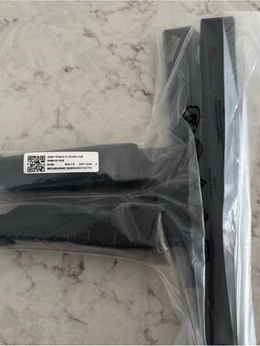 The Samsung TV Assy Stand P-Cover Top BN96-60190B TV stand base for Samsung